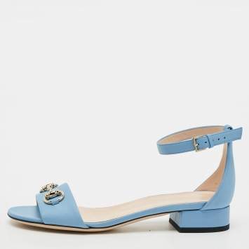 Pre Owned صندل غوتشي بكعب و إبزيم جلد برّاق أسود مقاس 40