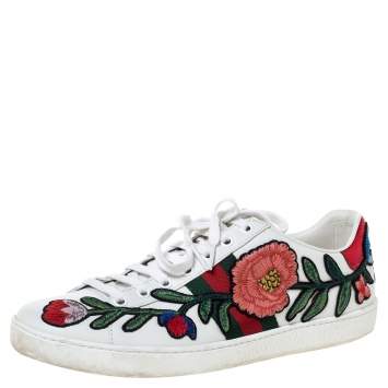 مملوكة مسبقًا Gucci White Floral Embroidered Leather Ace Low Top Sneakers Size 38.5