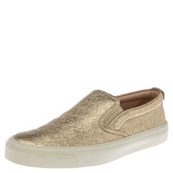 مملوكة مسبقًا Gucci Metallic Gold Foil Leather Slip On Sneakers Size 37
