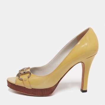 مملوكة مسبقًا Gucci Yellow Patent Leather Horsebit Peep Toe Pumps Size 37.5