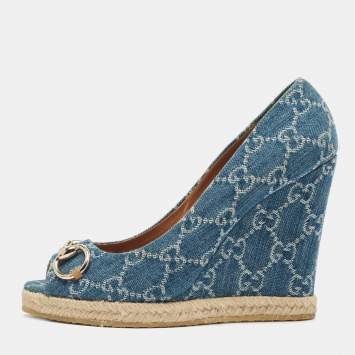 Pre Owned Gucci Blue GG Denim Charlotte Horsebit Peep Toe Wedge Pumps Size 39.5