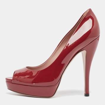 Pre Owned Gucci Red Patent Leather Peep Toe Pumps Size 37