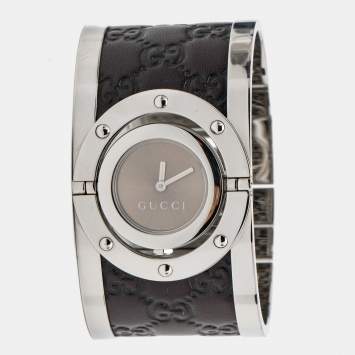 Pre Owned Gucci Brown Stainless Steel Leather Twirl YA112433 Women's Wristwatch 33 mm 