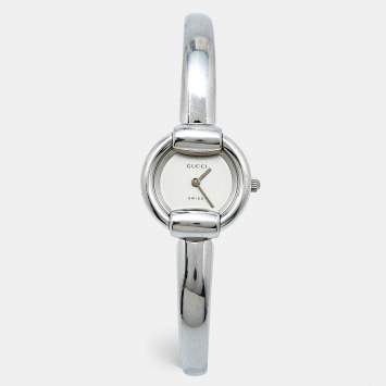 Pre Owned Gucci Silver Stainless Steel 1400L Women's Wristwatch 25 mm