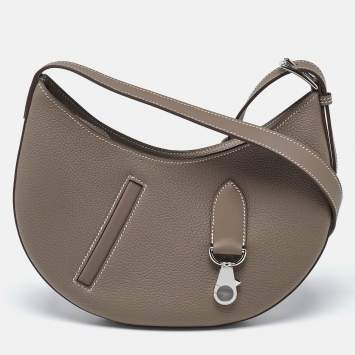 مملوكة مسبقًا Hermès P'tit Arcon Etoupe Togo and Swift Leather Shoulder Bag