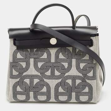 Pre Owned Hermes Noir/Ecru Vache Hunter and Circuit Toile H Plume Herbag Zip 31 Bag