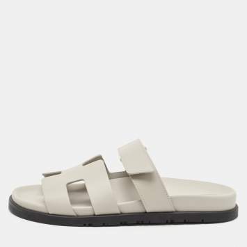 Pre Owned Hermes Grey Leather Chypre Sandals Size 40
