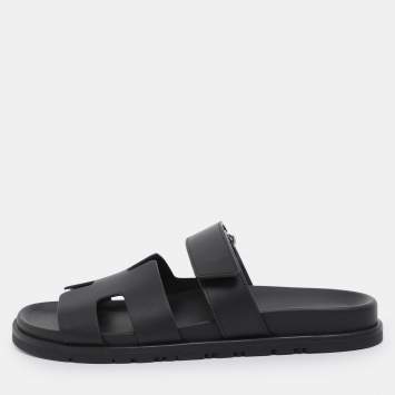 Pre Owned Hermes Black Leather Chypre Sandal 39