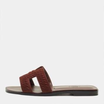 مملوكة مسبقًا Hermes Oran Size 37 Brown Braided Suede Flat Slides