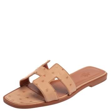 Pre Owned Hermes Pink Ostrich Leather Oran Sandals Size 38