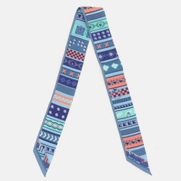 Pre Owned Hermès Blue Collier de Chiens Silk Twilly