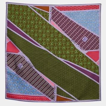 Pre Owned Hermès Green/Purple Silk 'Carre En Cravates' Square Scarf