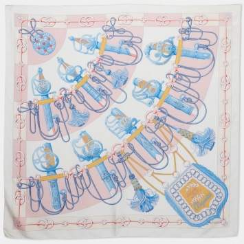 Pre Owned Hermes White Cliquetis Print Scarf 