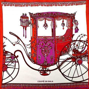 Pre Owned Hermes petite scarf