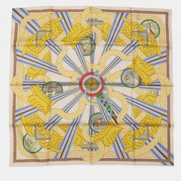 Pre Owned Hermes Carre Double Face A La Lumiere Du Flambeau Double Face Torchlight Size 90 Cream/Moldore/Blue Lavand Silk100%