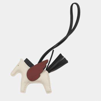 Pre Owned Hermes Rodeo Pegasus Craie/Black/Rouge H Lambskin Size Pm