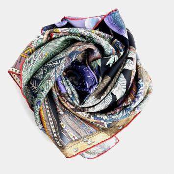 Pre Owned Hermès Multicolor silk scarf