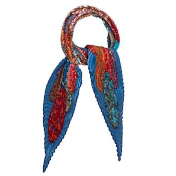 Pre Owned Hermès Multicolor Rêves d'escargots Silk Plisse Scarf
