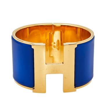 Pre Owned Hermès Clic H Blue Enamel Gold Plated Extra Wide Bracelet PM