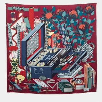 مملوكة مسبقًا Hermes Multicolor Les Tresors D'un Artiste Printed Silk Square Scarf