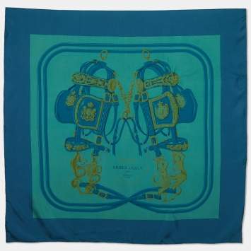 مملوكة مسبقًا Hermes Green Brides Et Gala Printed Silk Dip Dye Scarf