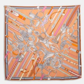 مملوكة مسبقًا Hermès Light Orange Concours d'Etriers Washed Effect Silk Square Scarf