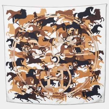 Pre Owned Hermès off-White Ex Libris En Camouflage Printed Silk Square Scarf