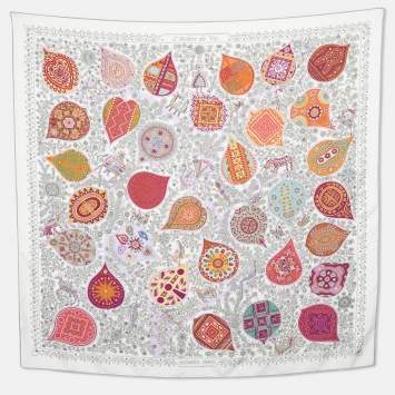 Pre Owned Hermes White L'Abre de Vie Printed Silk Square Scarf