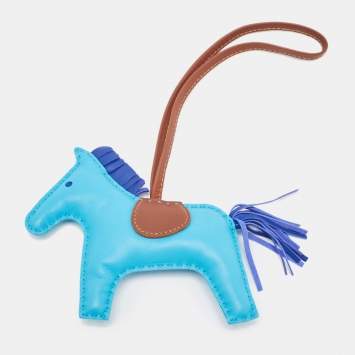 Pre Owned Hermes Bleu Aztec/Bleu Electrique/Fauve Milo Leather GriGri Rodeo Bag Charm MM