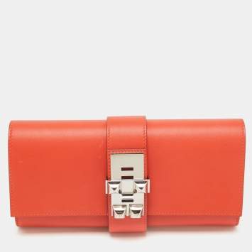 Pre Owned Hermès Capucine Swift Leather Medor Clutch 23