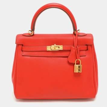 Hermes Capucine Swift Leather Gold Plated Kelly Retourne 25 Bag