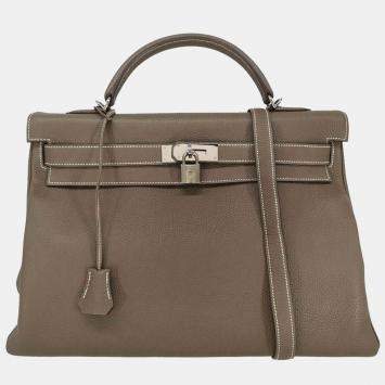 مملوكة مسبقًا Hermes Etoupe Gray Togo Kelly 40 Retourne 2way Shoulder Handbag