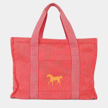 Pre Owned حقيبة هيرمس فوفالكلر مخططة باللون الأحمر والأبيض لتغيير الحفاضات