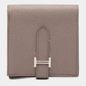مملوكة مسبقًا Hermes Brown Epsom Bearn Compact Wallet