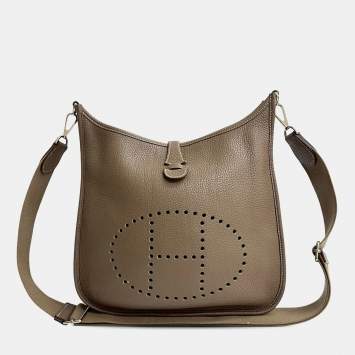 مملوكة مسبقًا Hermes Brown Clemence Evelyne III PM