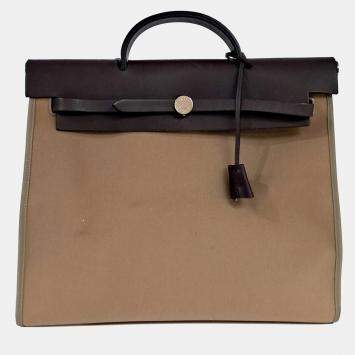 مملوكة مسبقًا حقيبة هيرمس إرباغ سحاب جديد قماش بني بيج كبير الحجم