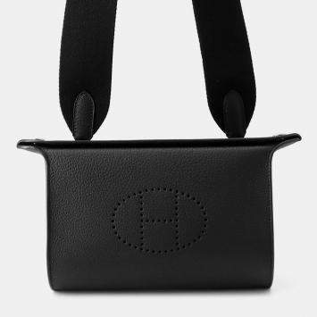 مملوكة مسبقًا Hermes Videpoches Shoulder Bag Black Togo Leather