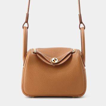 Pre Owned حقيبة هيرمس ليندي جلد تاوريون كلمنس ذهبي حجم صغير