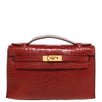 مملوكة مسبقًا Hermes Bourgogne Matte Alligator Gold Hardware Kelly Pochette