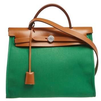 مملوكة مسبقًا Hermes Bamboo/Fauve Canvas and Leather Herbag Zip 31 Bag