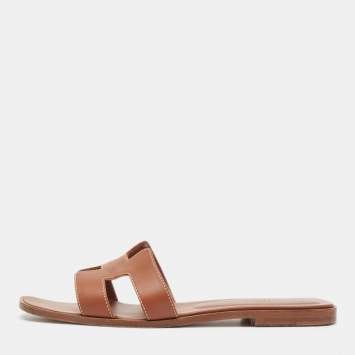 Pre Owned Hermes Brown Leather Oran Flat Slides Size 41.5