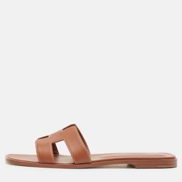 Pre Owned Hermes Brown Leather Oran Flat Slides Size 42