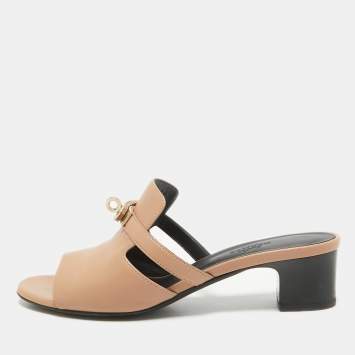 Pre Owned Hermes Tan Leather Candy Slide Sandals Size 38