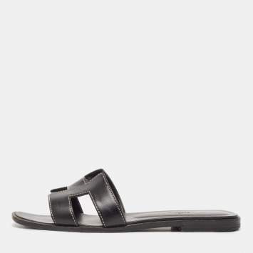 Pre Owned Hermes Black Leather Oran Flat Slides Size 38