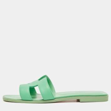 Pre Owned Hermes Green Leather Oran Flat Slides Size 38