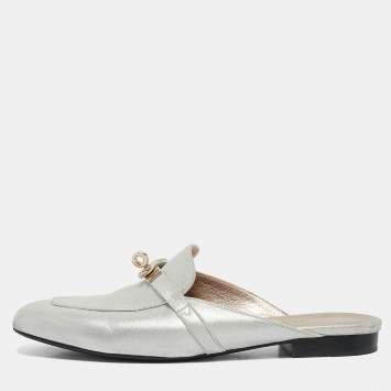 Pre Owned Hermes Silver Textured Suede Oz Flat Mules Size 39