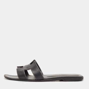 Pre Owned Hermes Black Leather Oran Flat Slides Size 40