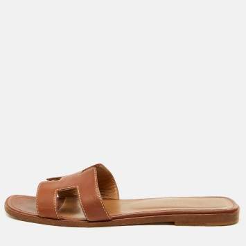 Pre Owned Hermes Brown Leather Oran Flat Slide Sandals Size 38.5