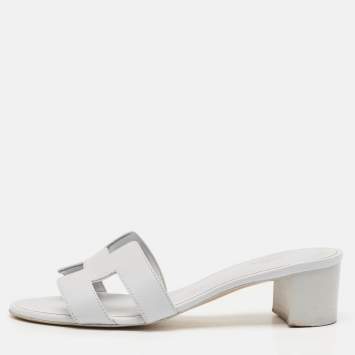 Pre Owned Hermes Grey Leather Oasis Slide Sandals Size 37