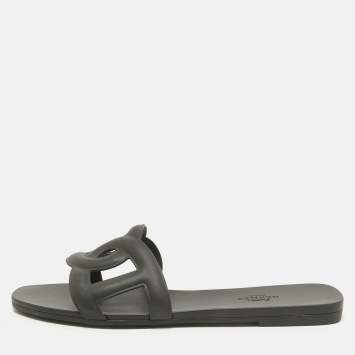 Pre Owned Hermes Black Rubber Aloha Flat Slides Size 38